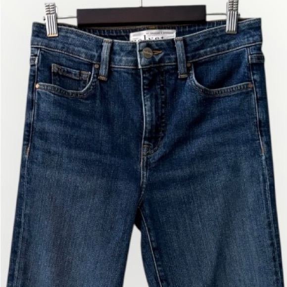 VELVET by Graham & Spencer High Rise Straight Leg Jean | Anchor | Size 25 - Picture 4 of 9